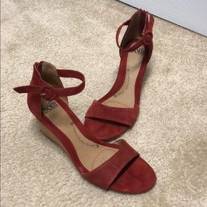 Söfft Marla Wedge Sandal